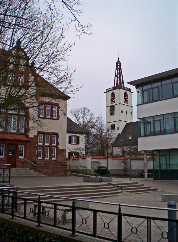 HauptStr-181-Rathausplatz-2009