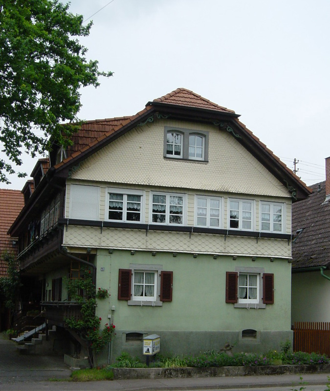 HauptStr-43-Frey-Saege-Wohnhaus-2003